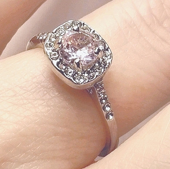 Sparkling Pink Sapphire & Diamond Ring Sz 6 & 8 - Picture 2 of 5